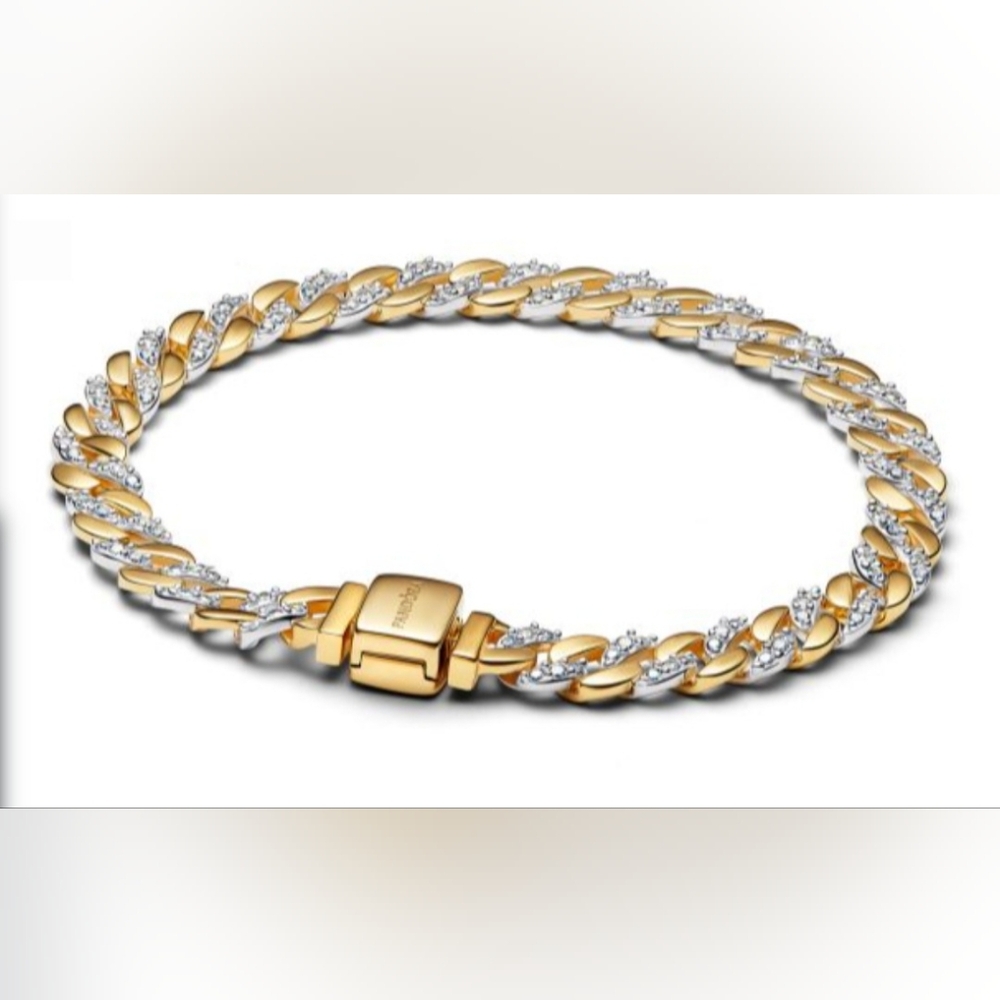 PANDORA TIMELESS, STERLING SILVER 2 TONE, 14K GOLD PLATED,  PAVE BRACELET. NEW.